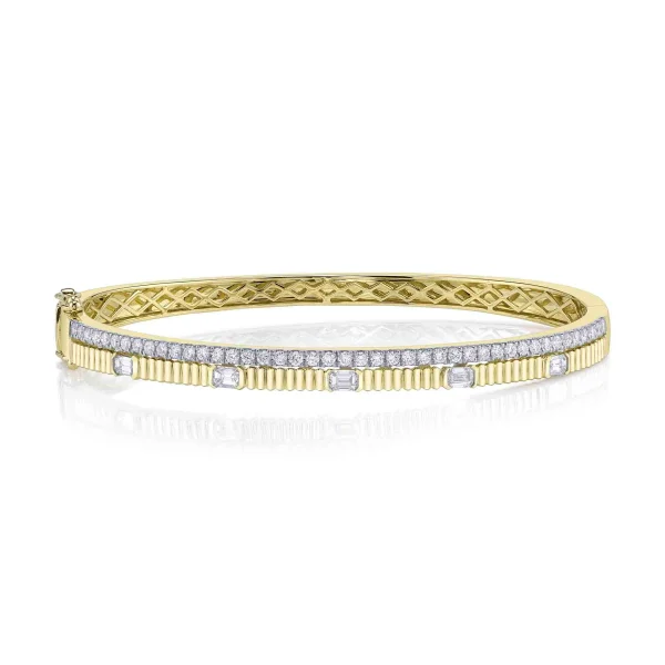 SC22009941RDZS_54f79f21-4ced-4a18-805e-8a5c5b83af11_1800x1800 Shy Creation Kate 1.13CT DIAMOND EMERALD RIBBED BANGLE