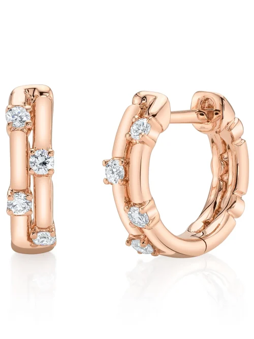 Shy Creation Kate 0.17CT DIAMOND HUGGIE EARRING