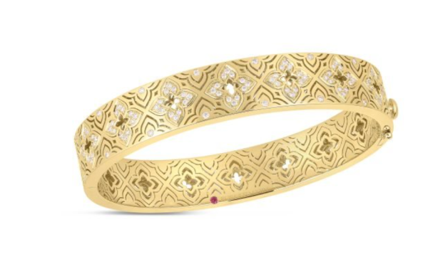Roberto Coin 18K YELLOW GOLD VENETIAN PRINCESS ETCHED FRAME DIAMOND FLOWER BANGLE