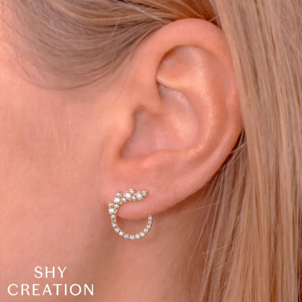 WEB_ALT_SC55028365_8f392fb0-2138-47db-9ee7-04a5df3f8183_1800x1800 Shy Creation Kate 0.39CT DIAMOND LEAF STUD EARRING