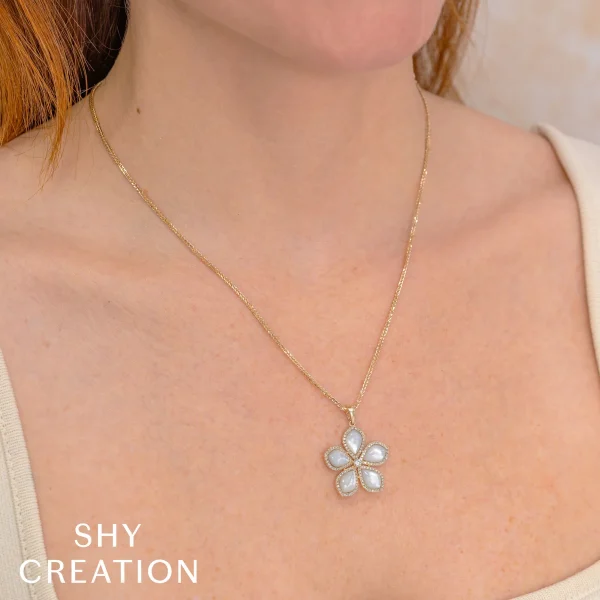 WEB_ALT_SC55028824_b9d8f988-af2d-4467-96aa-7d66abb69ba4_1800x1800 Shy Creation Kate 0.50CT DIAMOND & 4.92CT MOTHER OF PEARL FLOWER CHOPIN CHAIN NECKLACE
