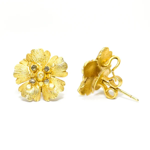 1BF47433-D1B8-435D-B0E5-2CF66622799E Carolyn Tyler "Hibiscus" Stud Earrings