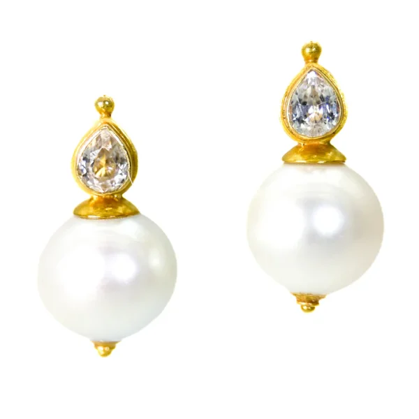 1C956BF5-DDCC-40BD-A0F0-0C82F3CDD35D Carolyn Tyler "Katie" Hook Earrings