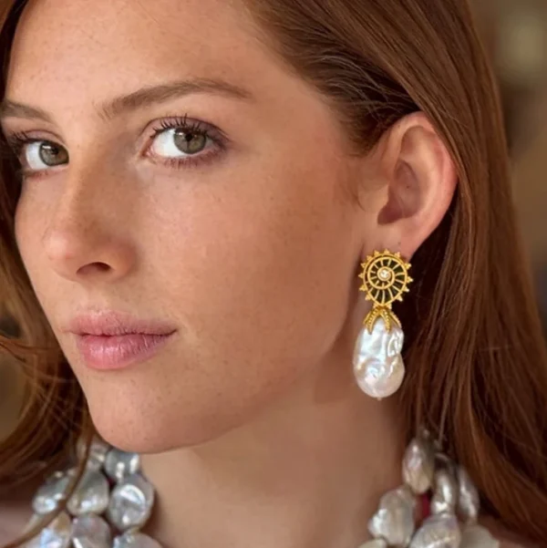 Carolyn Tyler "Ammonita" Button Earrings