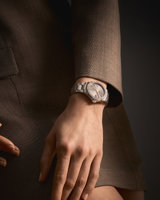 Baume & Mercier Riviera 10796